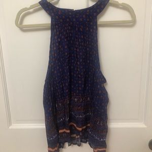 High neckline patterned tank top